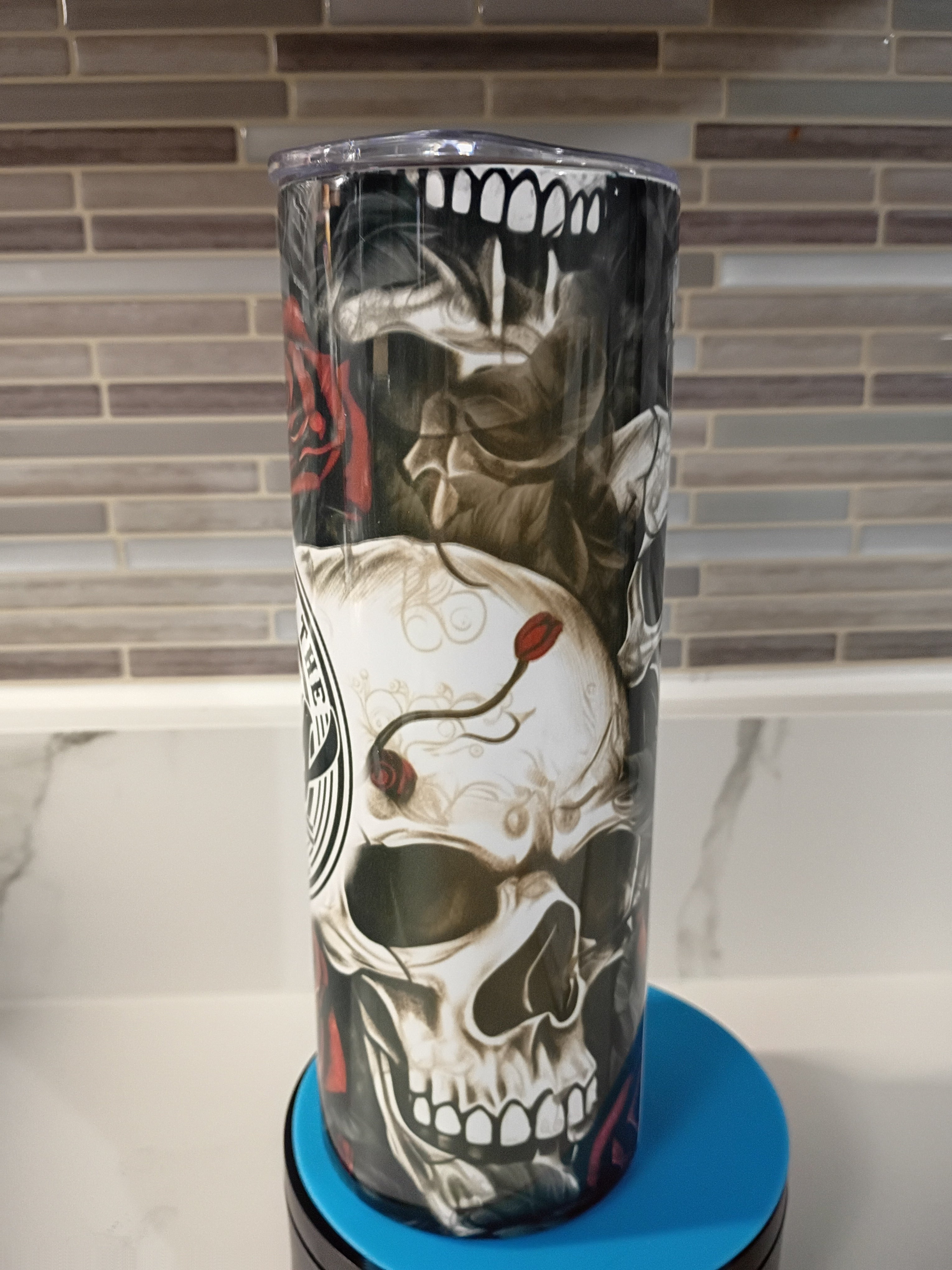 Skulls and Roses Tumbler